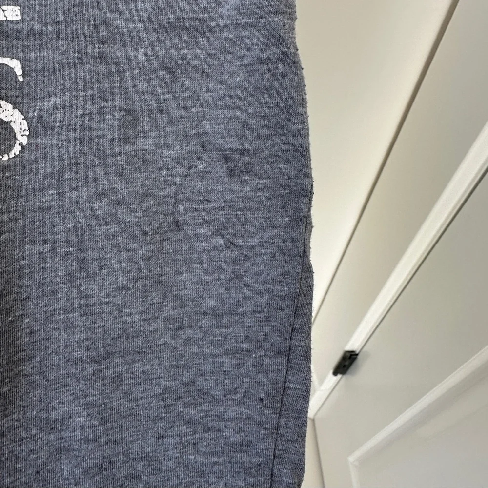 Volunteer Traditions Tennessee Logo Charcoal Gray T-Shirt Size Small